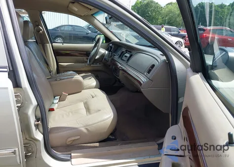 2003 Mercury Grand Marquis Gs from USA, damaged, VIN 2MEFM74W33X713078